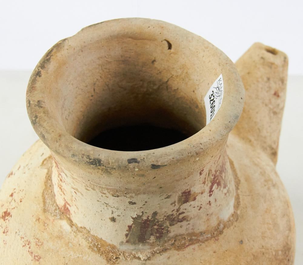 Pre-Columbian Pot - 9