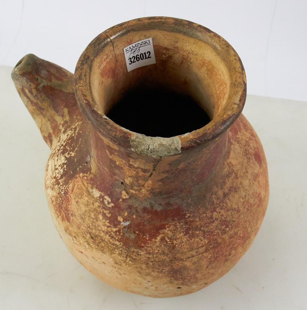 Pre-Columbian Pot - 9