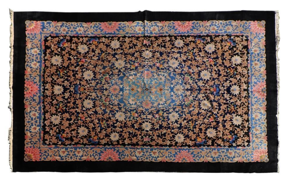 Antique Chinese Peking Rug: Antique Chinese Peking rug, 13' 9" x 10'. Good condition.