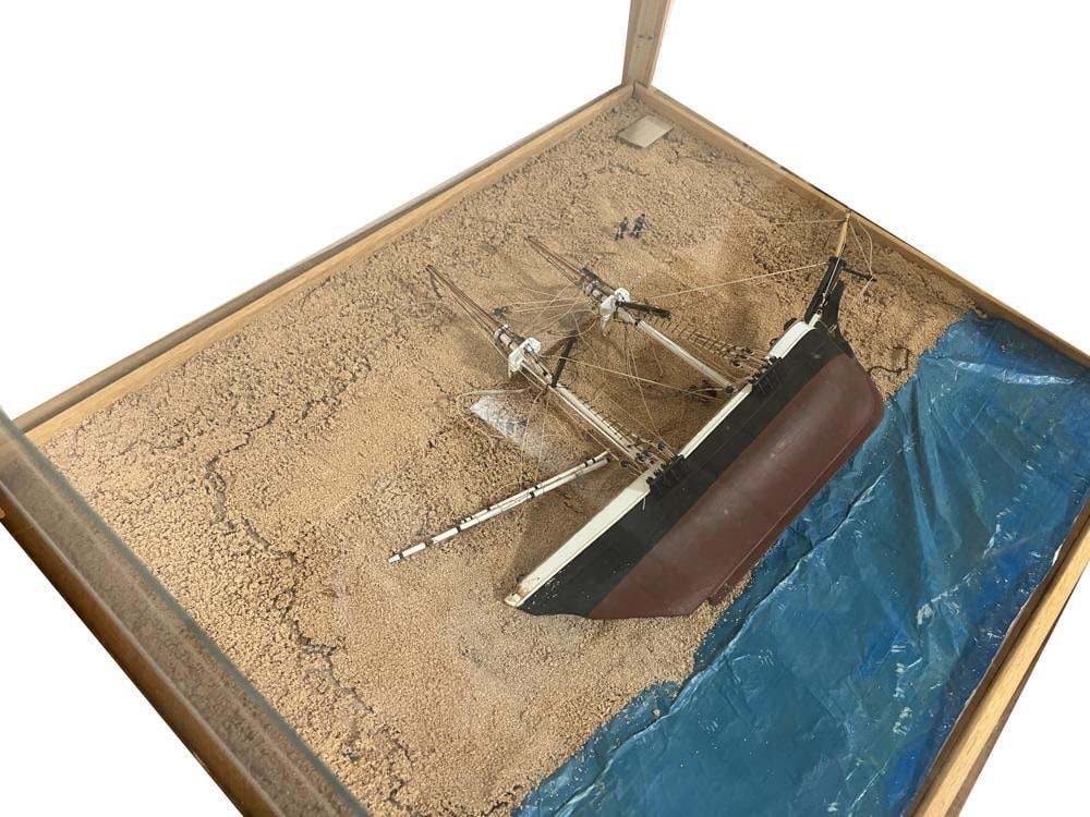 Cased Shipwreck, by Mitchell Comins - 6