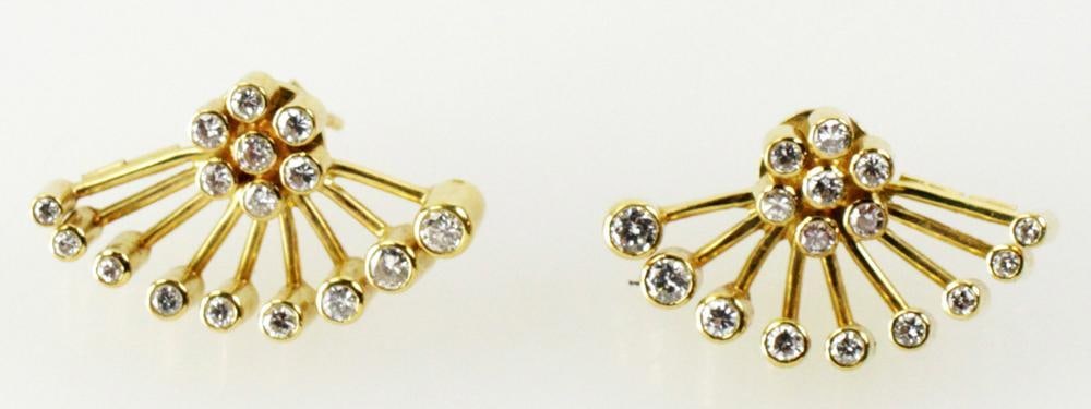 Ladies' Diamond Earring Jackets, 18k Gold: Ladies' diamond earring jackets, 18k gold. Approximately 7 grams TW. Provenance: Boston, Massachusetts estate collection. PLEASE NOTE: payment for silver, gold, jewelry, and coins must be made via wir