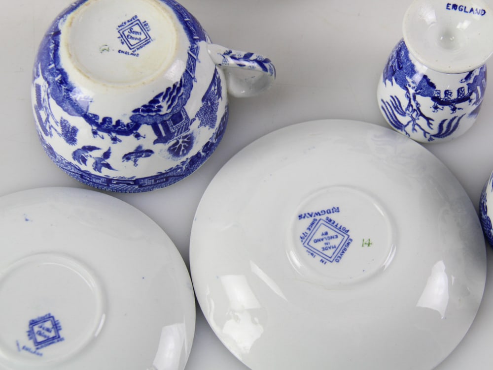 Blue Willow China, Large Collection - 8