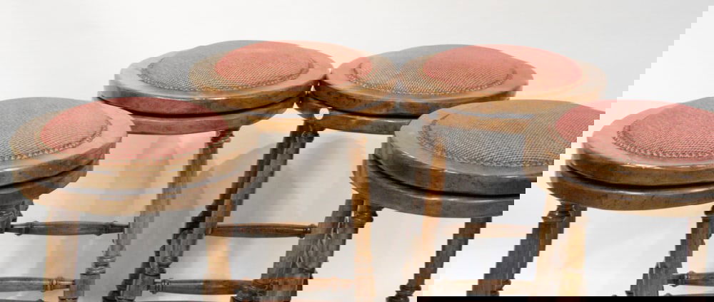 English-style Pub Stools - 2