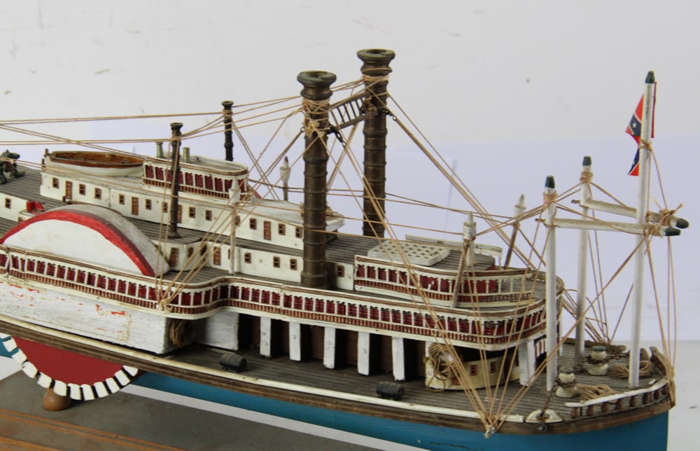 Robert E. Lee, Mississippi Steamboat Model - 2