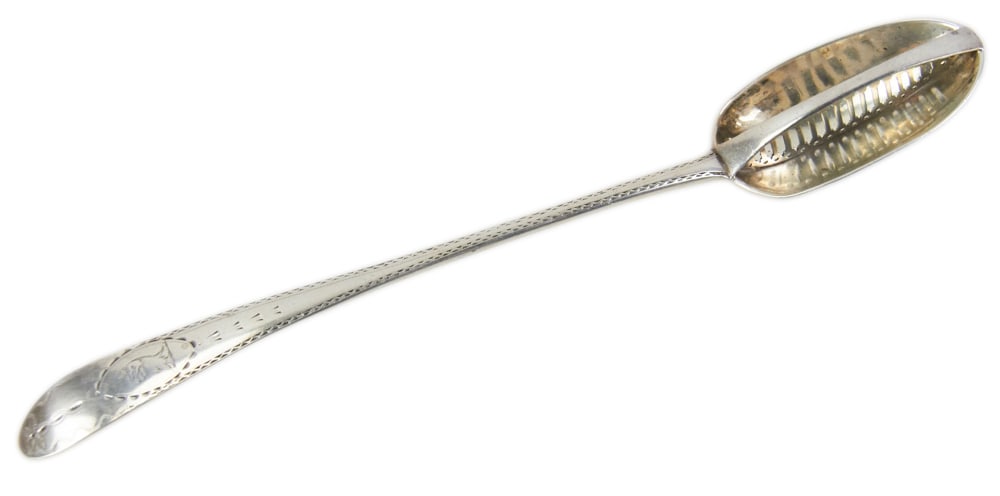 18thC George II Silver Gravy Straining Spoon (1 of 7)
