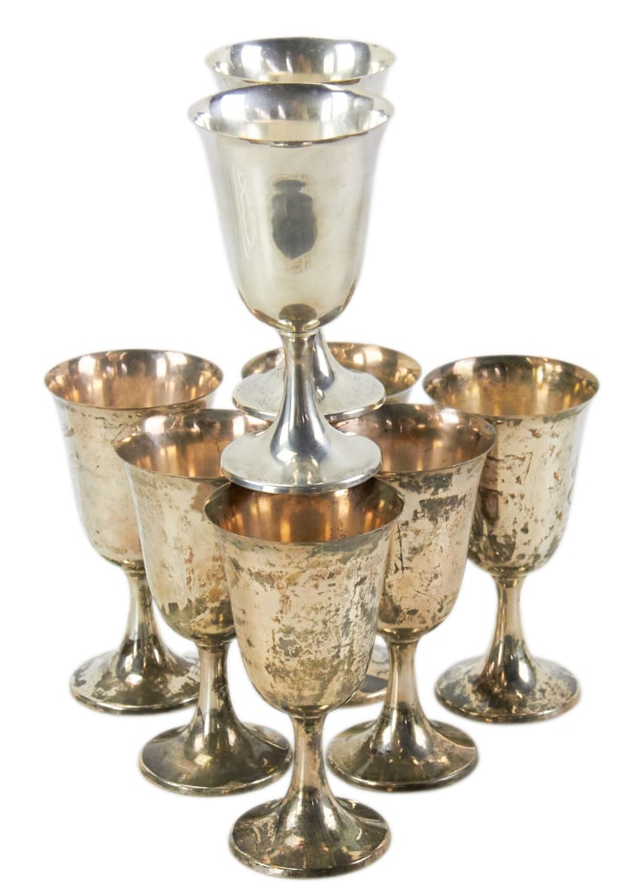 Set of Sterling Silver Goblets (1 of 5)