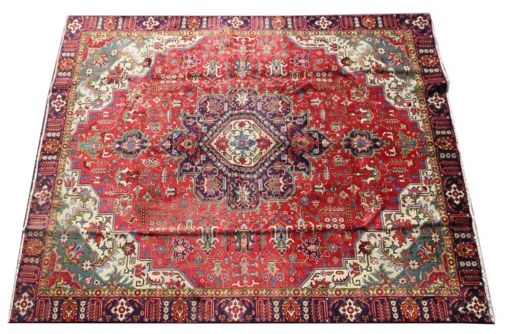 Persian Sarouk Rug (1 of 6)