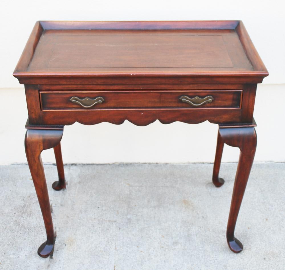 Queen Anne Style Solid Mahogany Tea Table (1 of 11)