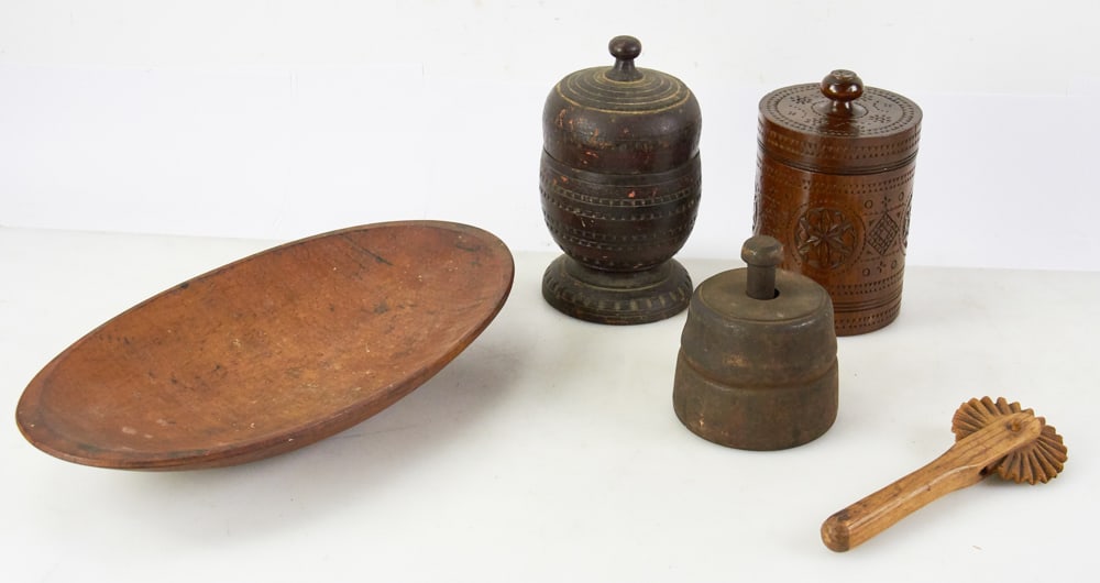 Collection of Woodenware, Bowls, Jars, Mold, etc. (1 of 6)