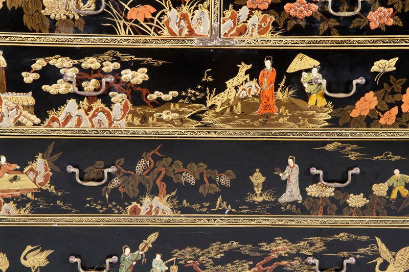 Chinoiserie Decorated Cabinet - 5