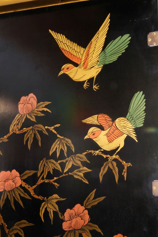 Chinoiserie Decorated Cabinet - 7