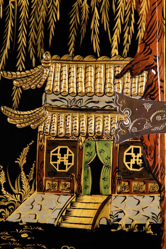 Chinoiserie Decorated Cabinet - 8