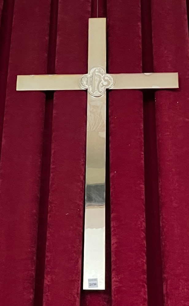 Polished Brass Wall Cross: Polished brass wall cross with quatrefoil center and IHS symbol, 36". Provenance: The Second Congregational Church of Beverly, Massachusetts. PLEASE NOTE: Item to be picked up on location at the