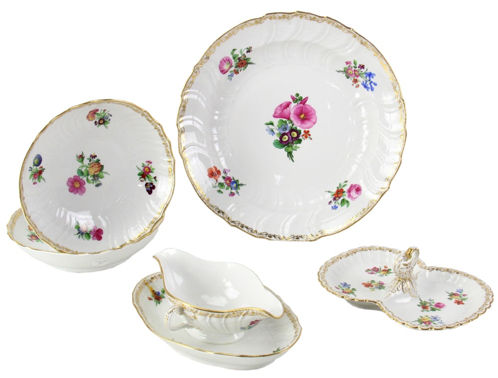 KPM Porcelain Serving Pieces (1 of 9)