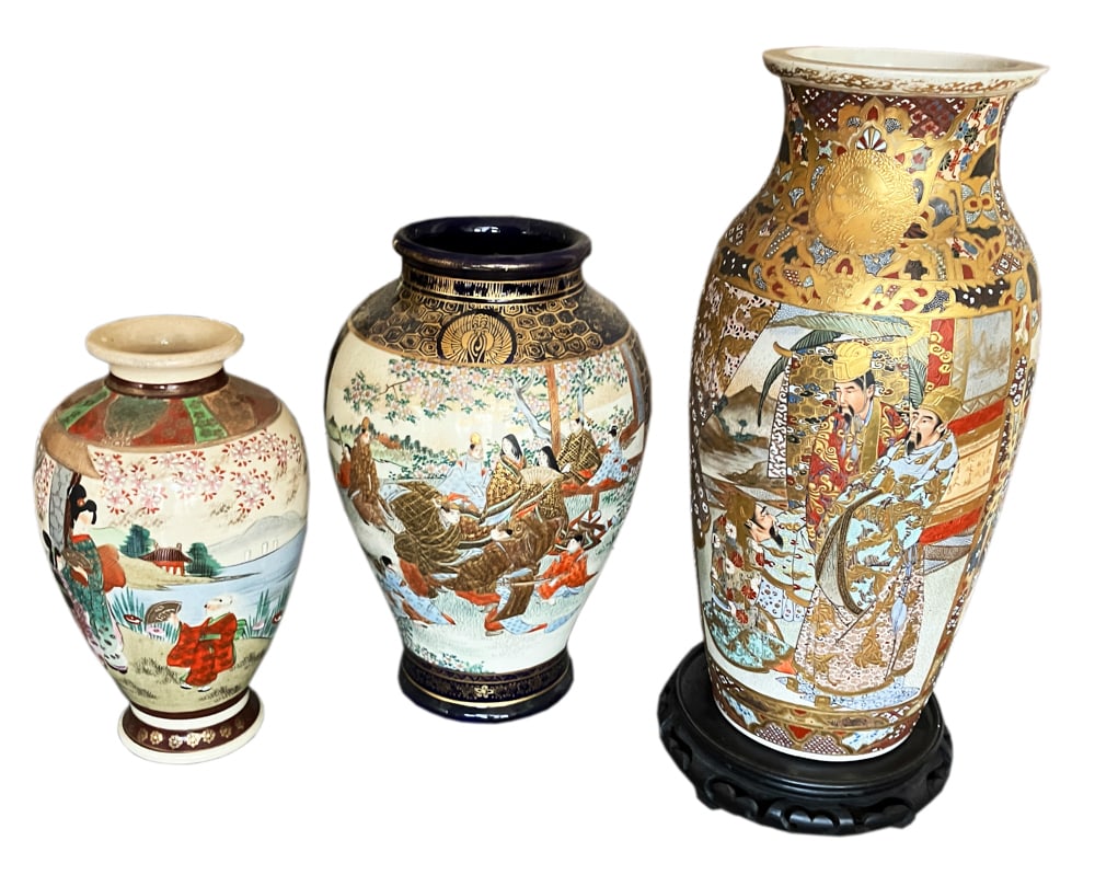 Group of Three Satsuma Vases: Group of three Satsuma vases, one signed, tallest 14 1/2". Good condition. Provenance: Lexington, Massachusetts collection. PLEASE NOTE: This lot is not from the Second Congregational Church of