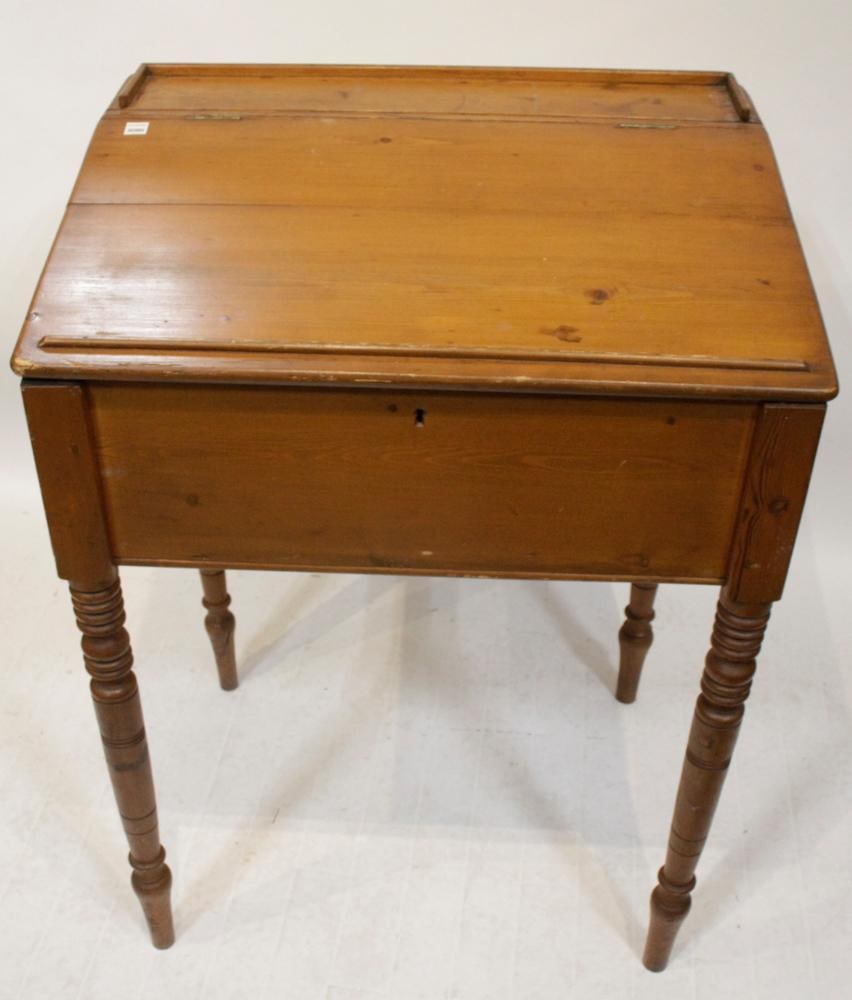 Early 19thC Schoolmaster's Desk - 7