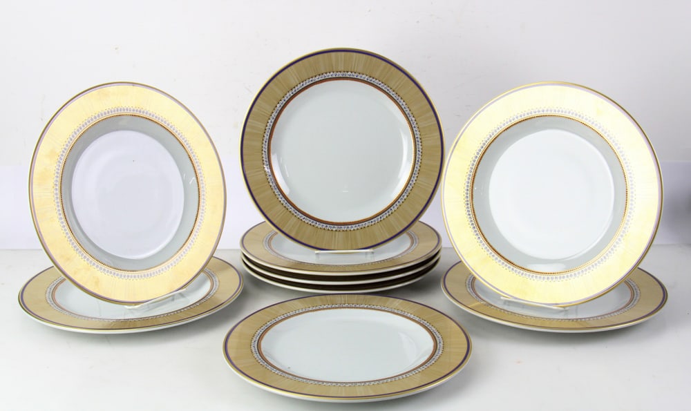 Vista Alegre "Chinoise Blue" Dinner Plates, Portugal (1 of 8)