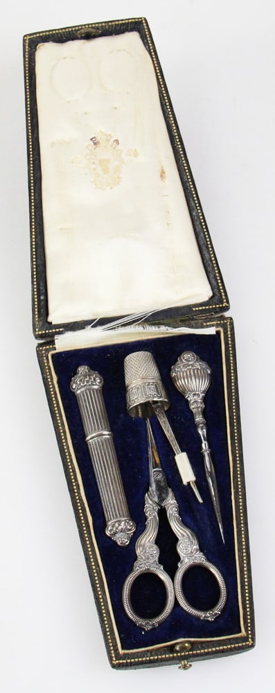 19thC French Silver 5-Piece Sewing Kit in Case (1 of 8)