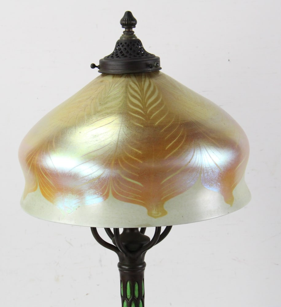 Tiffany Studios Signed Pineapple Lamp Base with Shade - 8