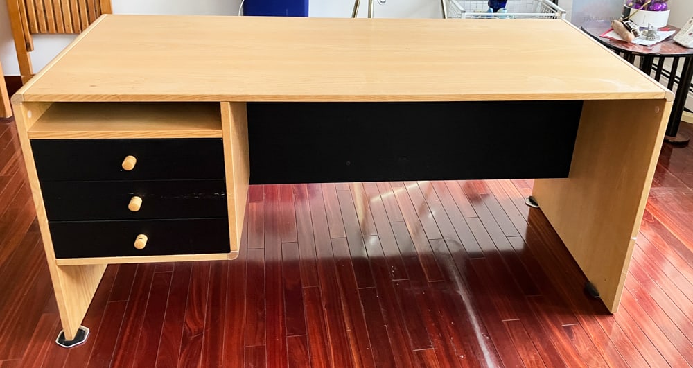 Contemporary Oak Desk - 2