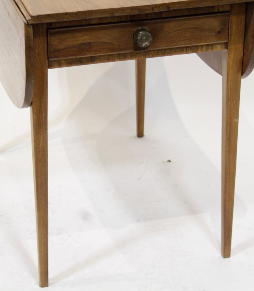 Small Pembroke Table - 4