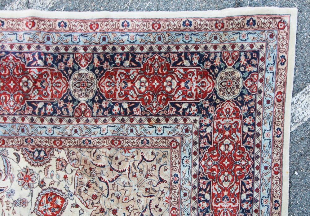 Persian Tabriz Rug - 4