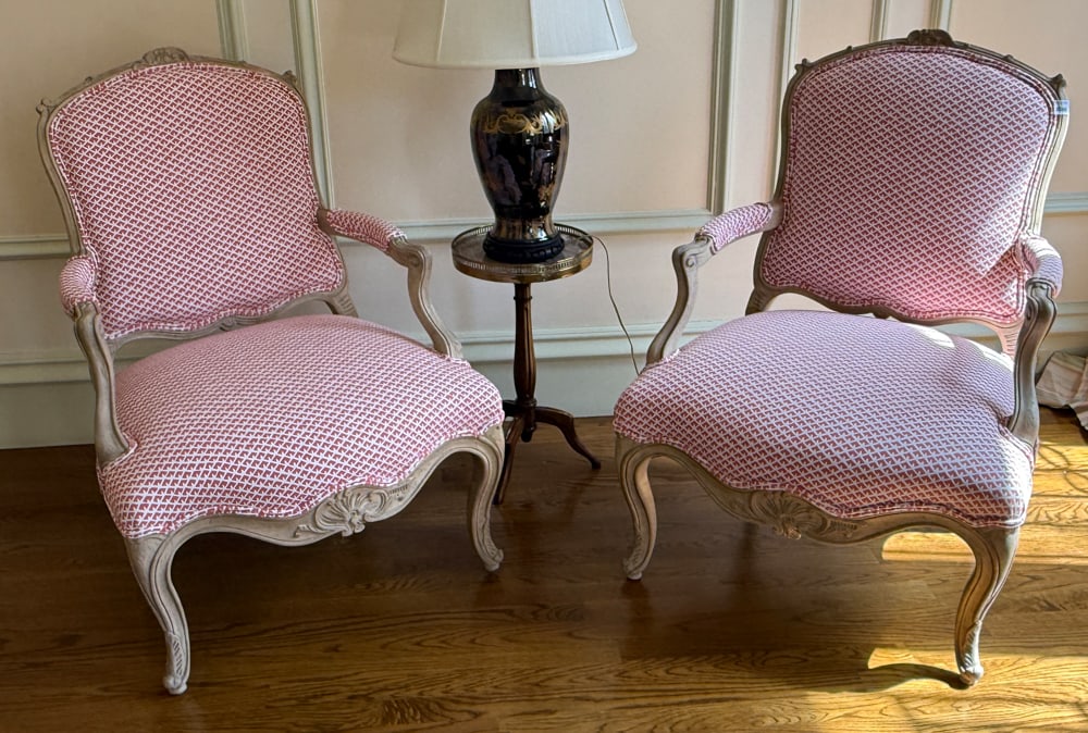 Pair of French Louis XV: Pair of French Louis XV style armchairs with pink upholstery, 38" H x 26" W x 21" D. PLEASE NOTE: Item to be picked up at 129 Commonwealth Ave, Boston. Deadline for pick-up is May 15th. Please call ou