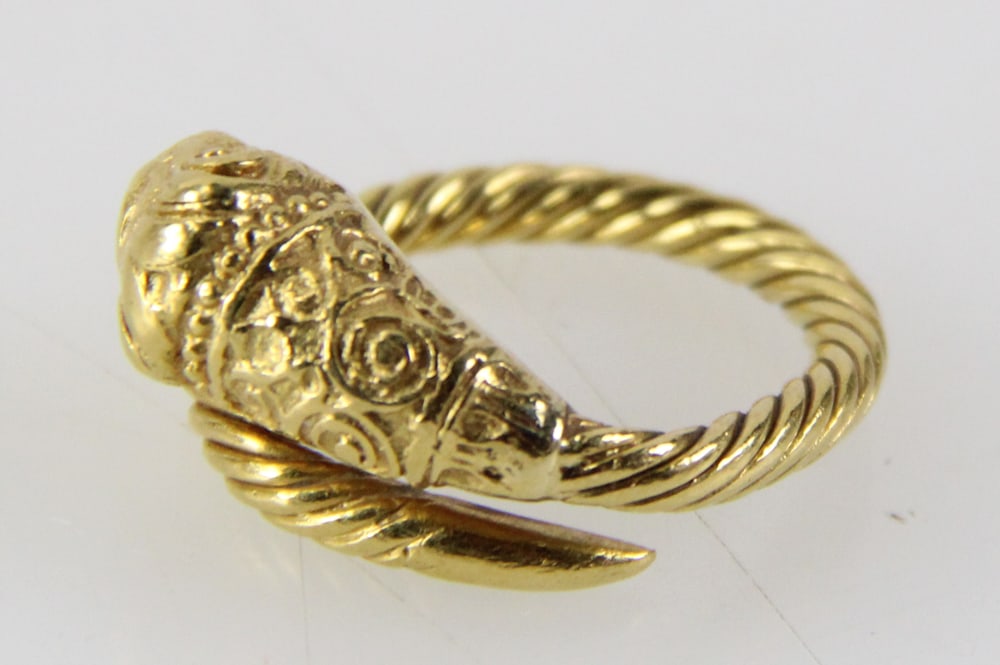 22k Gold Lion Head Ring - 3