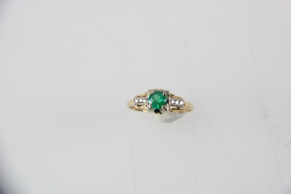 Circa 1920 Gold Emerald Ring - 2