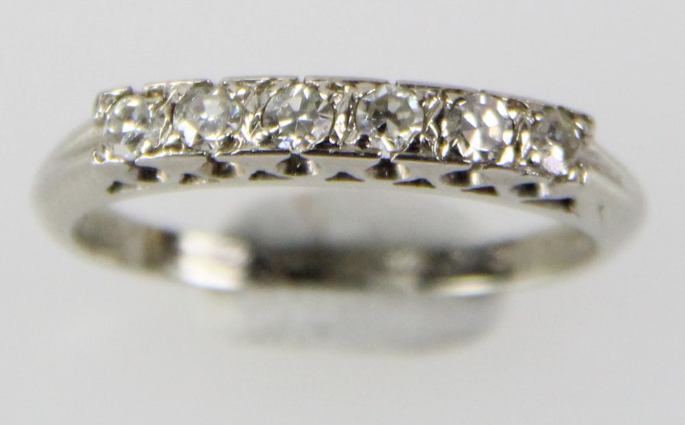 14k Gold Diamond Ring: 14k gold ring with 0.30 ct diamond, size 6. Approximately 2.15 grams TW with stone. Provenance: Miami Beach, Florida collection. PLEASE NOTE: payment for silver, gold, jewelry, and coins must be made