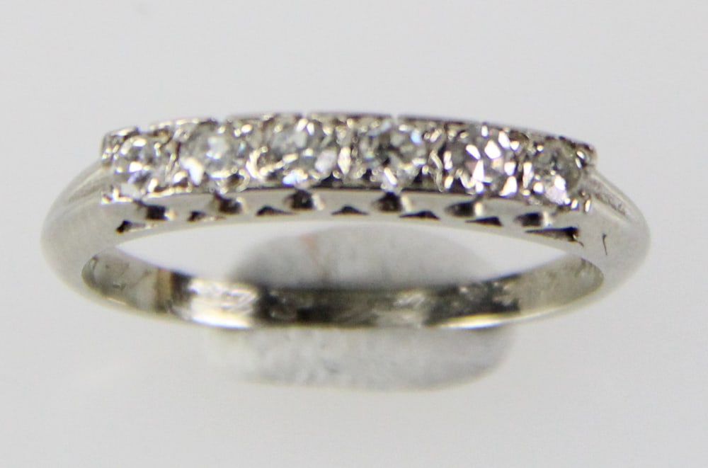 14k Gold Diamond Ring - 2