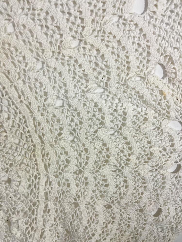 Crocheted Tablecloth - 4