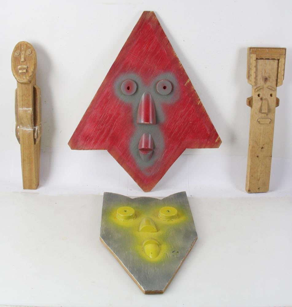 George Marinko Wood Sculpture Wall Hangings: George Marinko (1908-1990) collection of (4) wood sculpture wall hangings, 21" x 12", 22" x 4 1/2", 22" x 5 1/2", and 26" x 22". Provenance: Cambridge, Massachusetts collection.