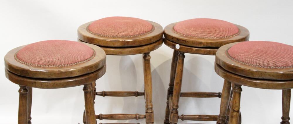 English-style Pub Stools - 2