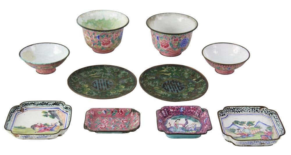 Assorted 18th/19th/20thC Chinese Enamelware: Assortment of 18th, 19th and 20th century Chinese enamelware, (8) pieces total. Provenance: Estate of the late Joseph W. Haley, of Pride's Crossing, Massachusetts.