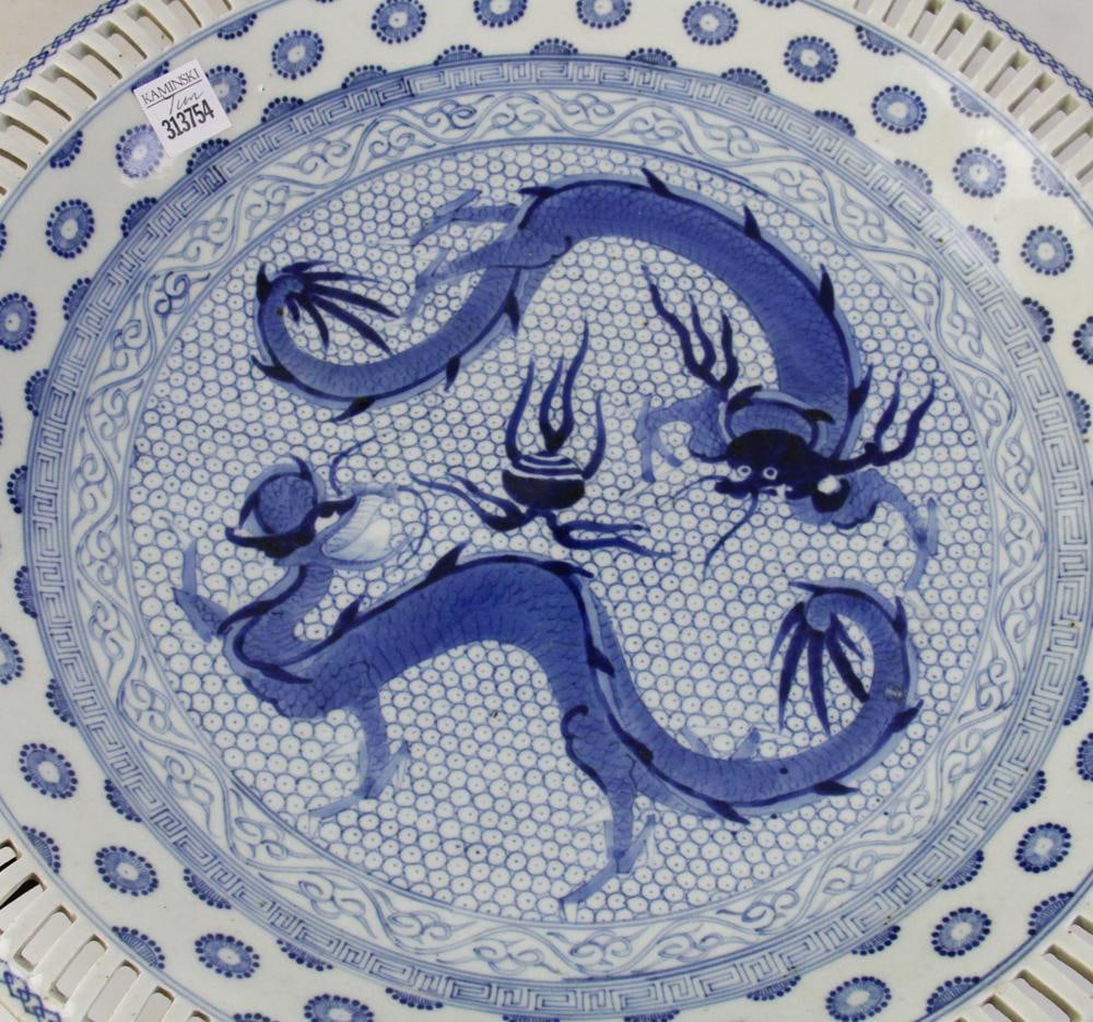 19thC Imari Dragon Charger - 3