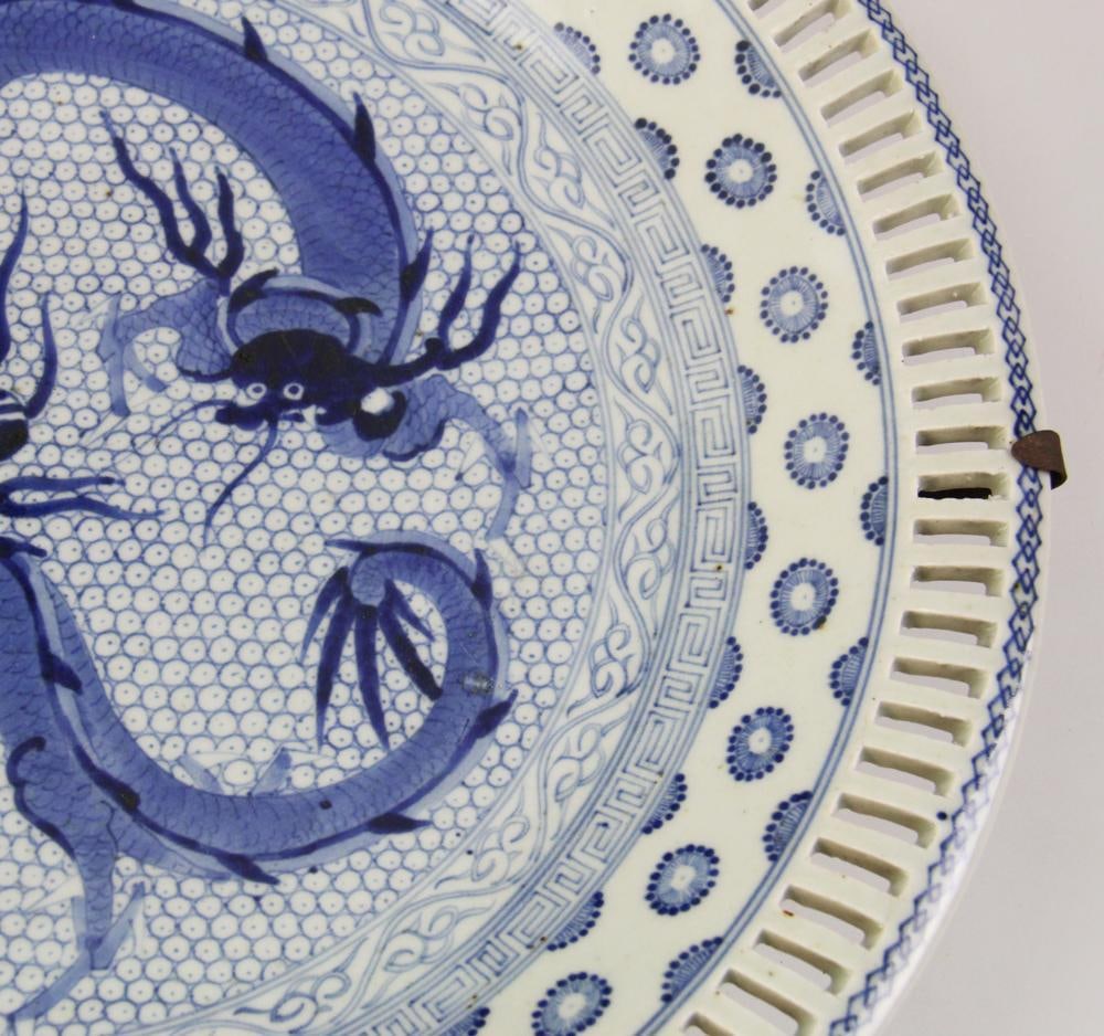 19thC Imari Dragon Charger - 5