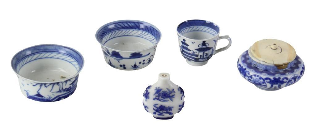 19thC Chinese Porcelain and Peking Snuff Bottle: 19th century Chinese porcelain and Peking snuff bottle. Provenance: Estate of the late Joseph W. Haley, of Pride's Crossing, Massachusetts.
