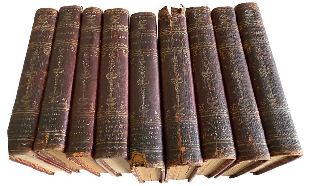 The Plays of William Shakespeare, (9) Volumes (1 of 4)