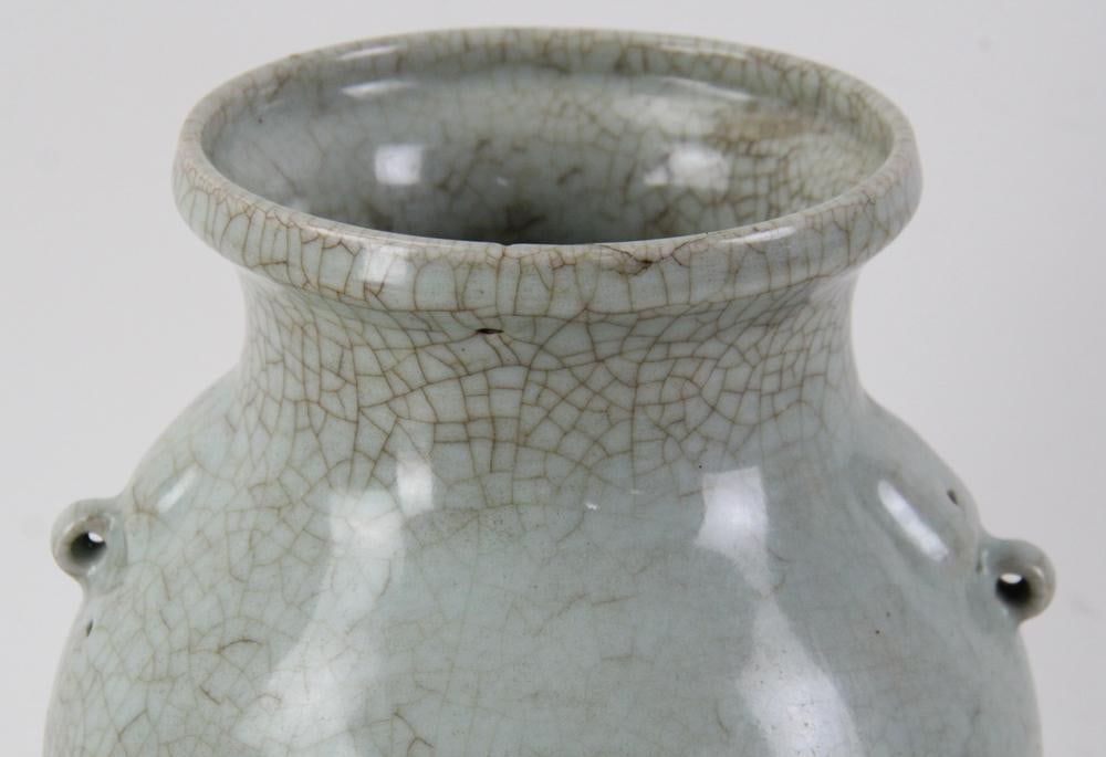 19thC Chinese Crackle Vase - 2