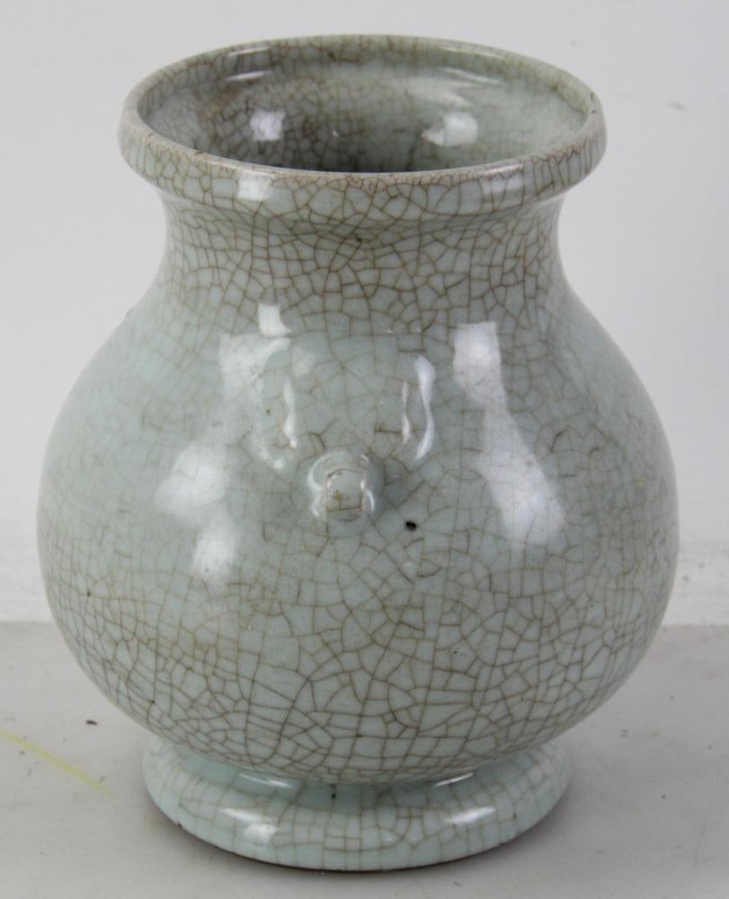 19thC Chinese Crackle Vase - 5