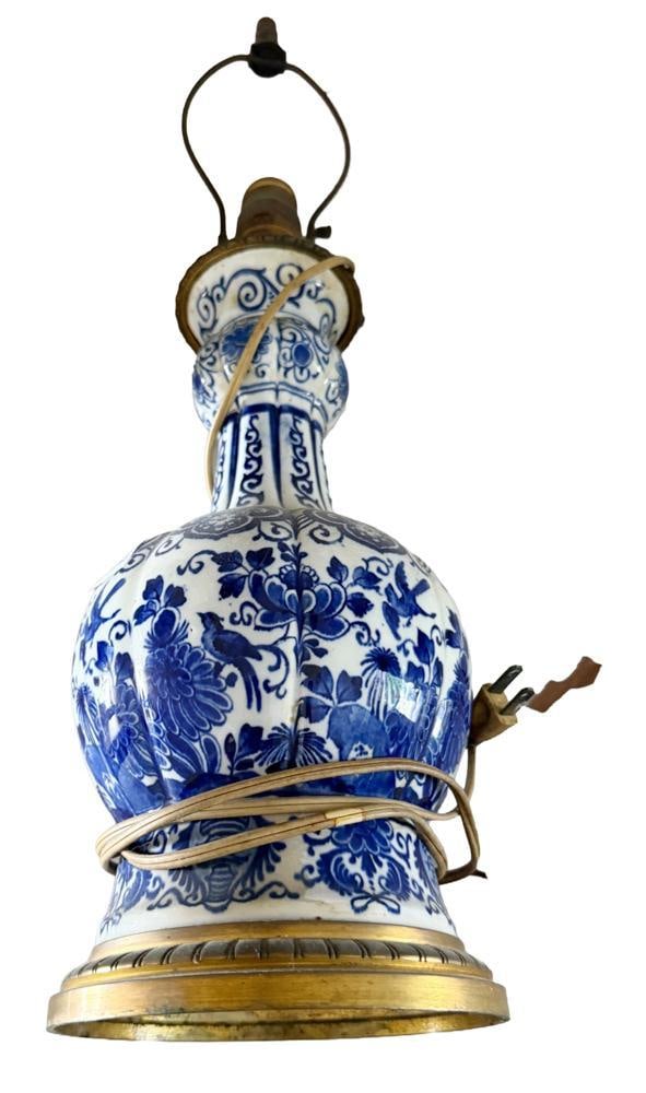 Early Chinese Blue and White Lamp: Early Chinese blue and white lamp, made for the Dutch market, 24" x 16" overall, vase 12" x 6". Provenance: Estate of the late Joseph W. Haley, of Pride's Crossing, Massachusetts.