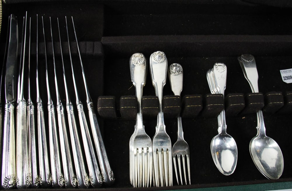 19thC English Silver Flatware, Shell and Thread - 2