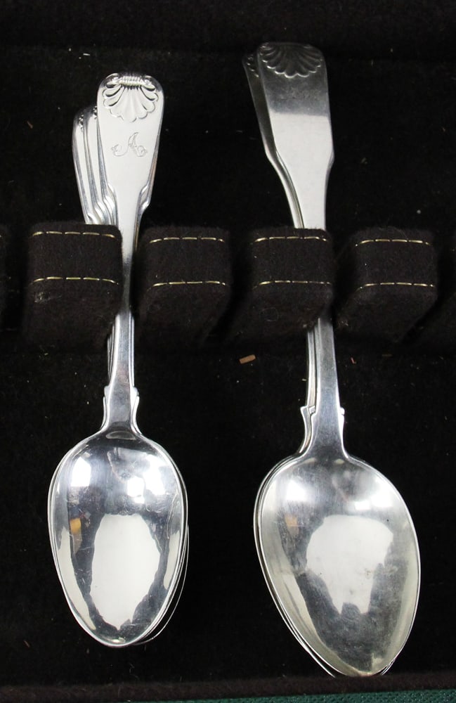 19thC English Silver Flatware, Shell and Thread - 5