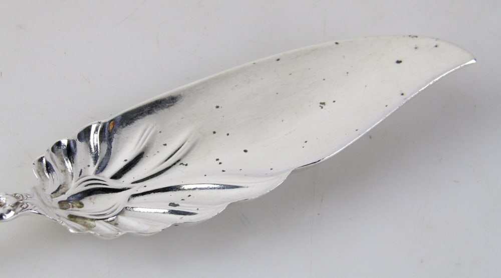 Whiting Sterling Lily Pattern Fish or Pastry Server - 3