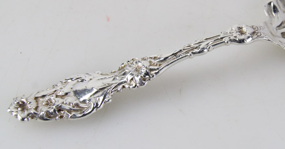 Whiting Sterling Lily Pattern Fish or Pastry Server - 4