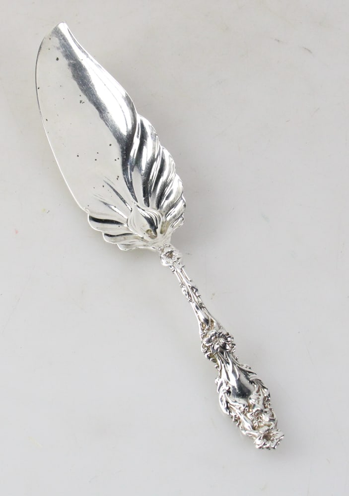 Whiting Sterling Lily Pattern Fish or Pastry Server - 5
