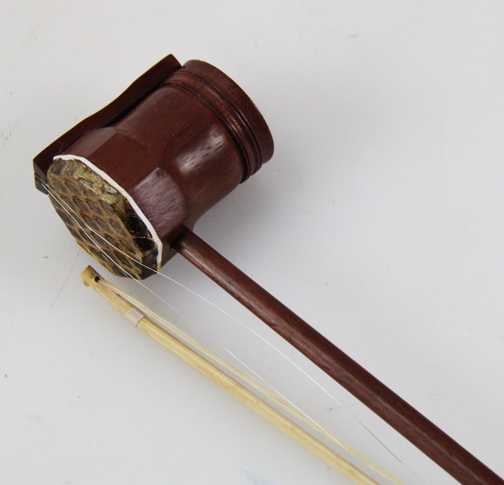 Chinese Miniature Ehru, Stringed Instrument - 2