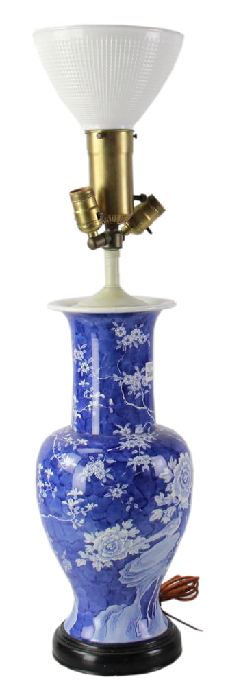 Chinese Blue and White Lamp: Chinese blue and white lamp, 29" x 8", vase 18" x 8". Works. Provenance: Palm Beach, Florida estate.