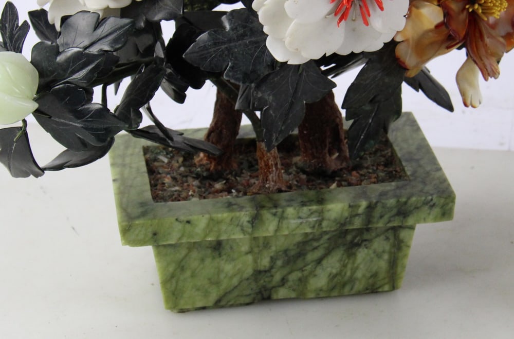 Chinese Hardstone Flowers - 4